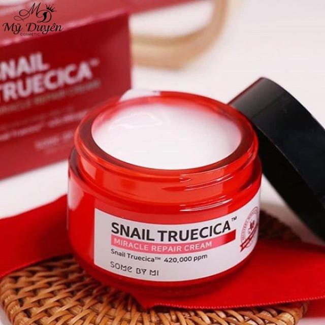 Kem Dưỡng Some By Mi Snail Truecica Miracle Repair Cream 60g